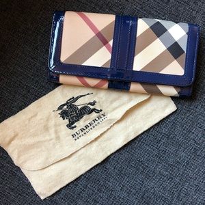 Burberry wallet